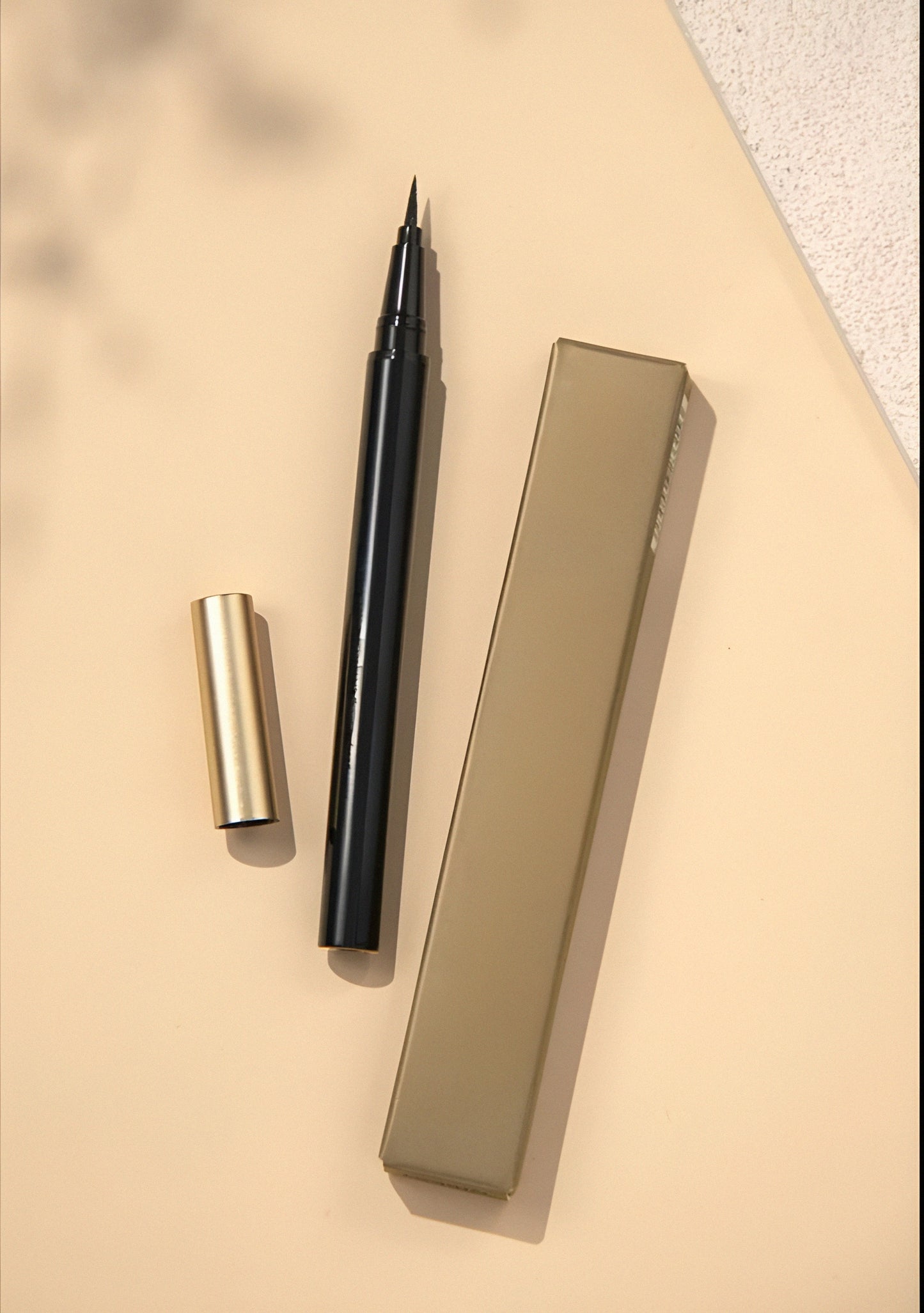 The All Day Black Liquid EyeLiner